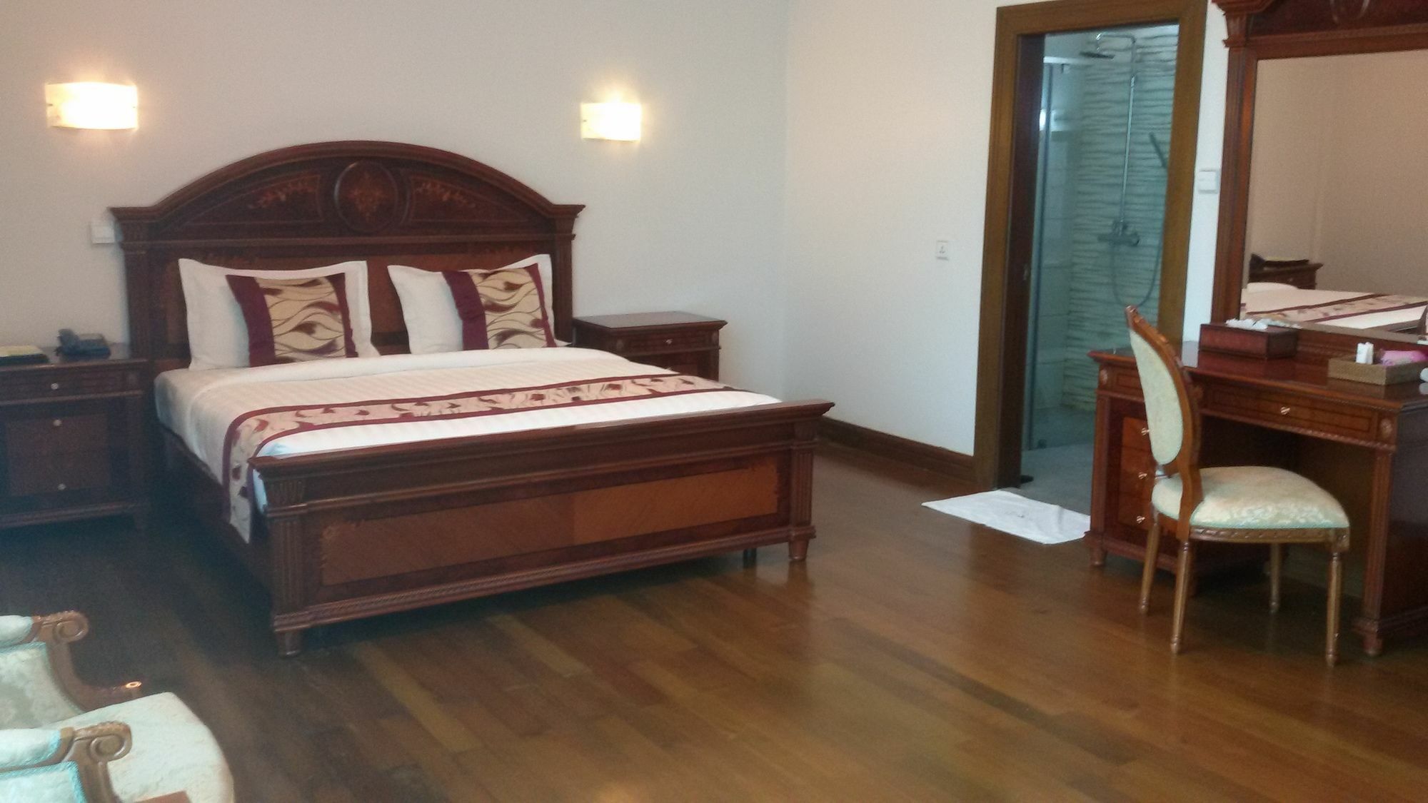 Palm Spring Resort Yangon Exteriör bild